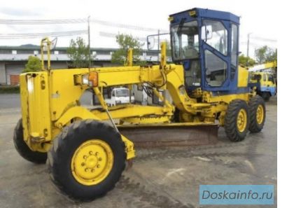 Автогрейдер komatsu GD405a2
