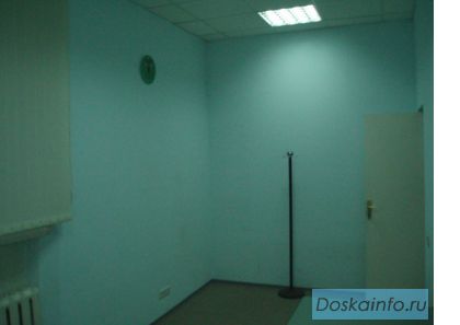 Сдам в аренду под офис кабинеты 15, 10м2 в нежилом помещении на 1-ом эт.  5-ти этажного жилого дома
