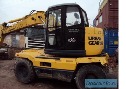 Экскаватор колёсный Komatsu PW128UU 2003 г.в.