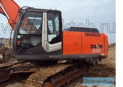 Продам Экскаватор гусеничный Hitachi Zx240 2007г.в.