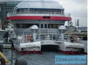 Продаем катамаран VTYPE JG 1990