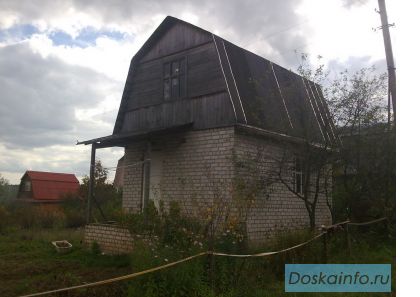 Недорогая кирпичная дача