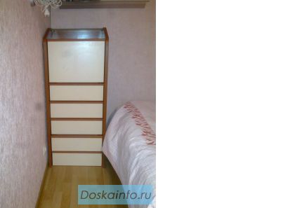 Срочно!!! Продаю не дорогой, гармоничный и уютный комплект прибалтийской мебели для спальни!