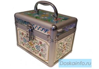 Зеркальная шкатулка