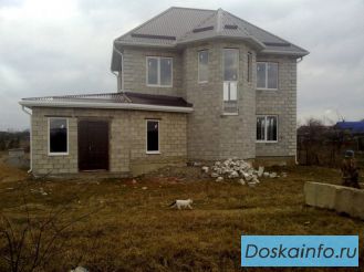 Замок в п.Ильском