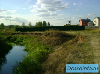 Продам  Живописный участок  около  речки