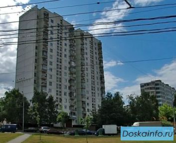 Продаётся  комната  в 2-х комнатной коммунальной квартире в ЮАО.