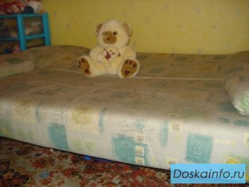 Продам двухспальный диван б/у