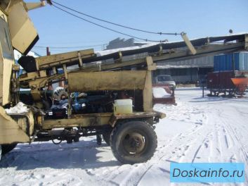 Самоходный погрузчик сыпучих материалов недорого