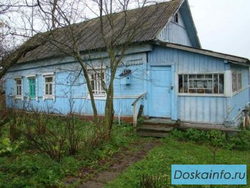 Дом в деревне Алешково.
