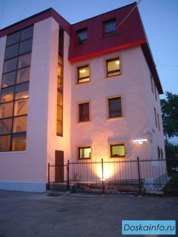 Продается административное здание с земельным участком
