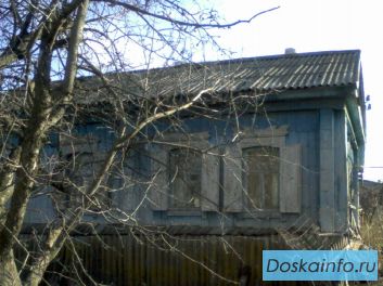Продаю дом в центре р п лысые горы от хозяина 6соток земли