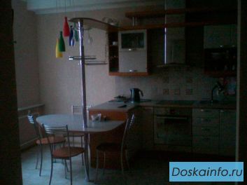 Продам 4-х к.кв. на пр. Непокоренных