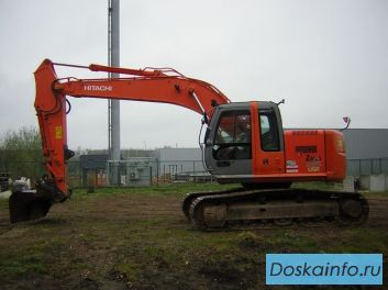 Гусеничный экскаватор Hitachi  ZX225USR 2005