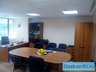 Продается офисная мебель в хорошем состоянии.