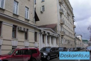Bаш офис или большая квартира в 1 км от Кремля