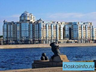 Продается 2-х комнатная квартира на наб. Робеспьера от собственника!
