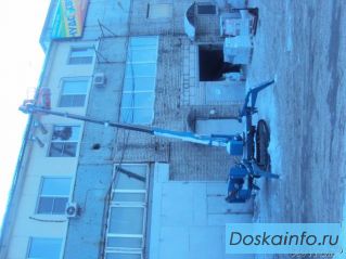 Продаю автовышку универсальную с краном на резиновых гусеницах