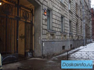 Помещение 72 кв.м. под офис/турфирму у м. Петроградская, аренда от собств, без комиссии