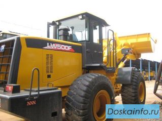Фронтальный погрузчик XCMG LW500F