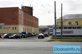 Зем.участок 1422 кв.м. с ангаром 750 кв.м. под коммерч.цели, продажа от собственника