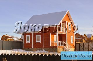 Отличная дача с балконом в прекрасном месте