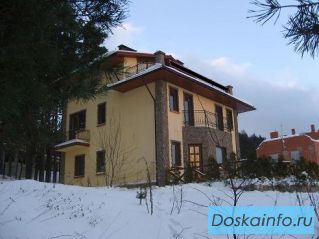 Продам коттедж 260м.кв. в коттеджном посёлке «Золотые пески» 