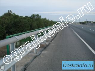Дорожные и мостовые ограждения барьерного тип