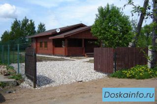 Продается дом на берегу реки Лама